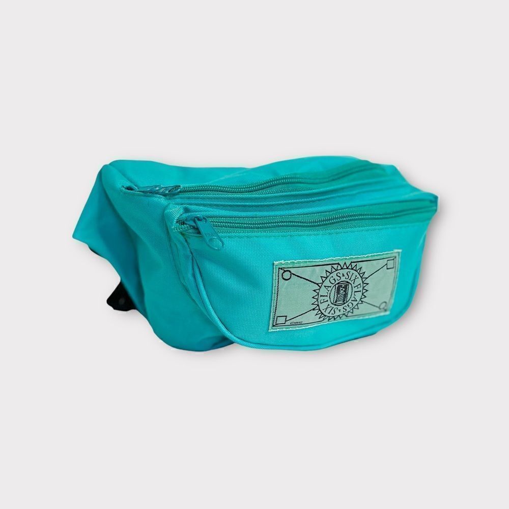 Vtg 90s NOS Six Flags Theme Park Fanny Pack, Teal, Patch, 3 Pocket, Waist Belt
